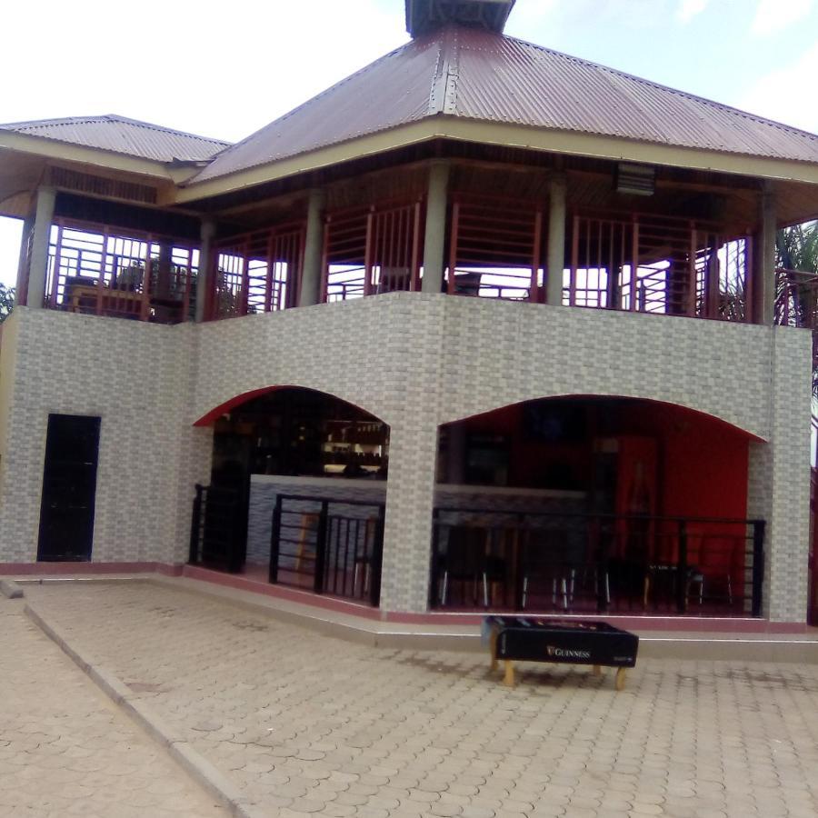 Golden View Hotel Ibanda Eksteriør bilde